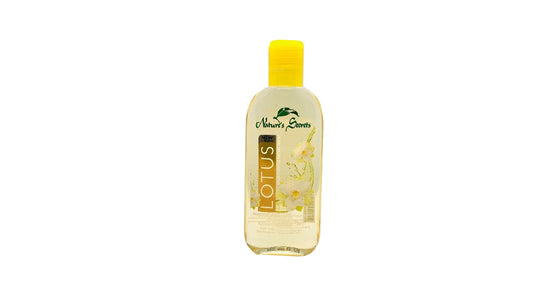 Nature`s Secrets Brightening Face Wash Lotus (100ml)