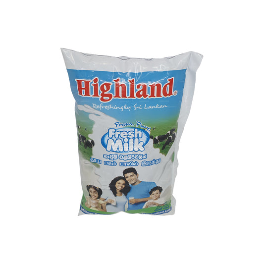 Highland Fresh Milk Full Cream (900 ml)