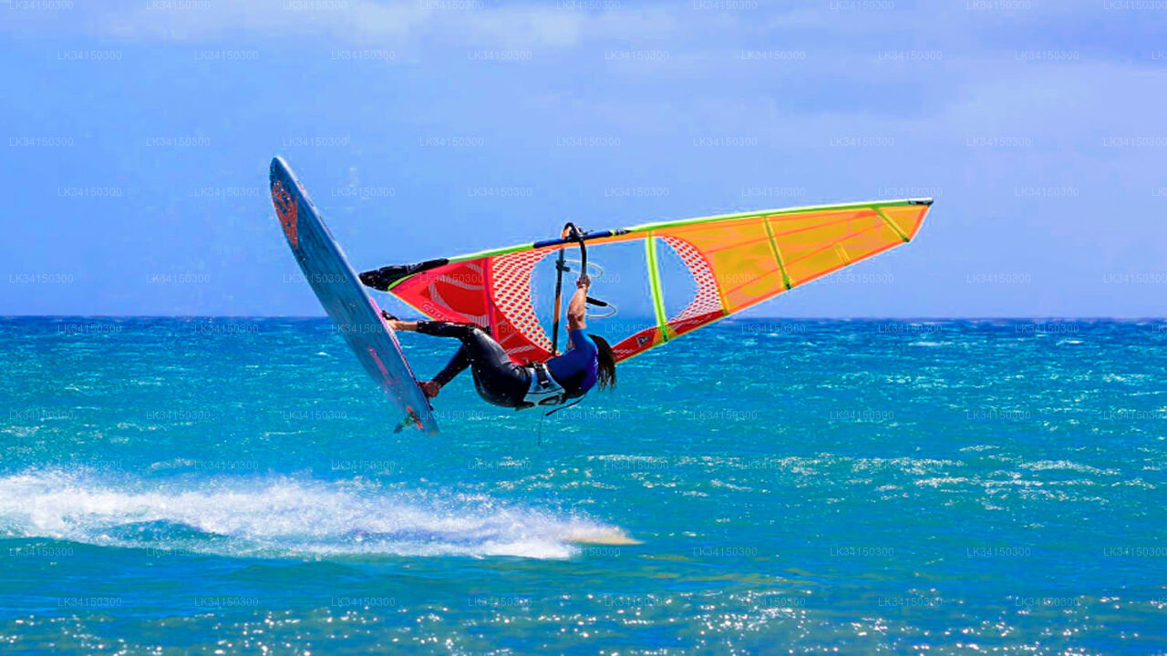 4 hour Beginner Windsurfing Course from Kalpitiya (1 Person)