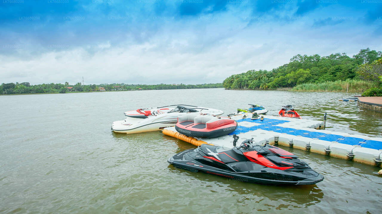 Jet Boating Adventure från Bolgoda Lake