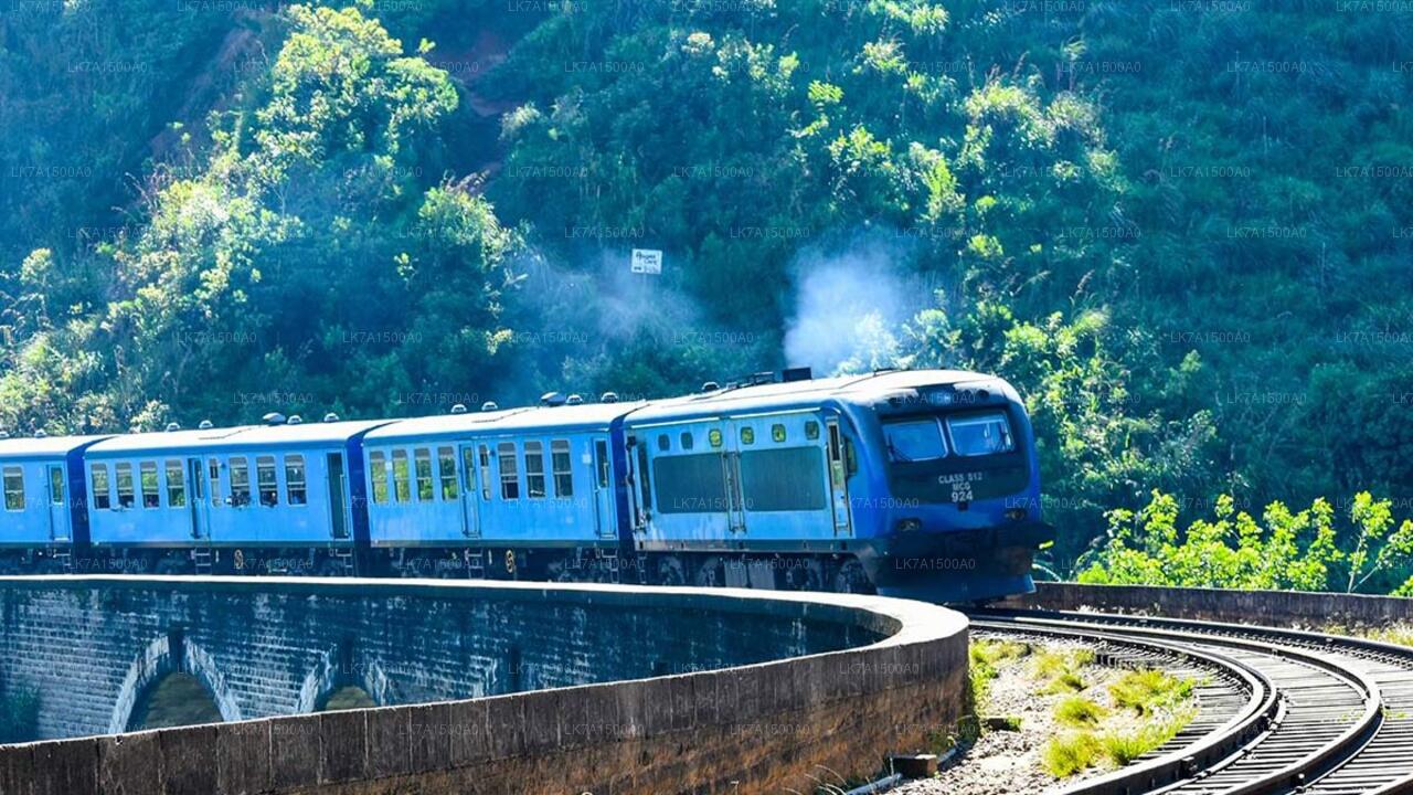 Colombo to Nanu Oya train ride on (Train No: 1005 "Podi Menike")