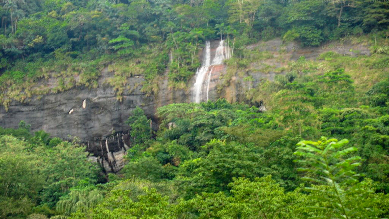 Utforska Belilena Cave från Colombo