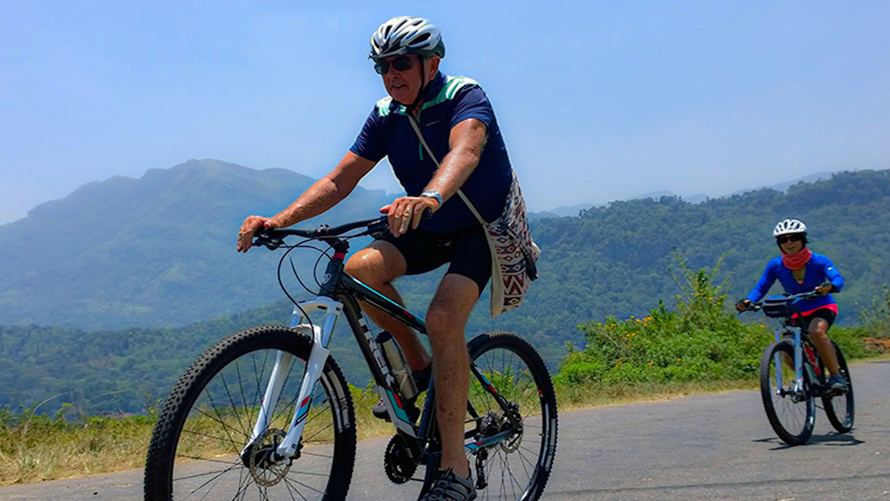Nuwara Eliya Highlands cykeltur från Kandy